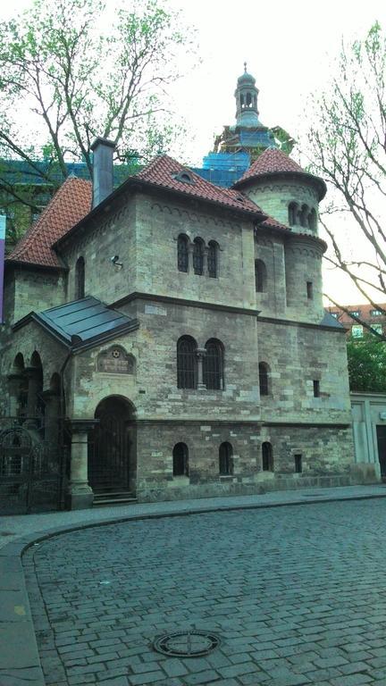 Charles IV Apartments Prague Room photo