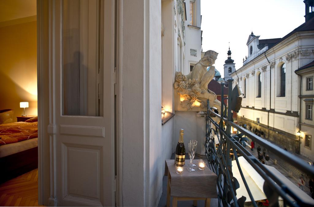 Charles IV Apartments Prague Exterior photo