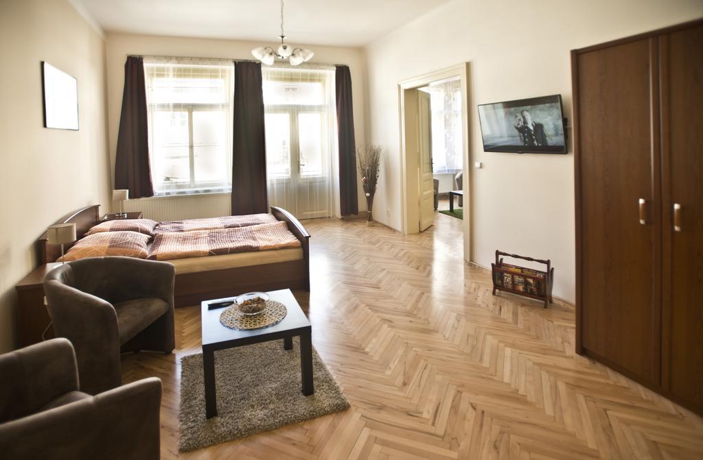 Charles IV Apartments Prague Exterior photo