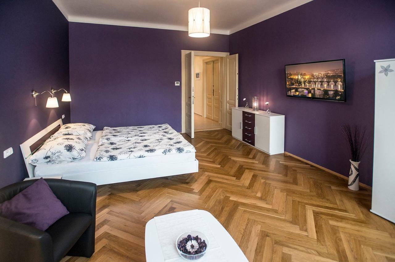 Charles IV Apartments Prague Exterior photo